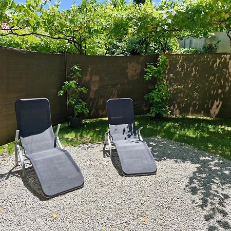 Apartma Jezevi Sezana ภายนอก รูปภาพ