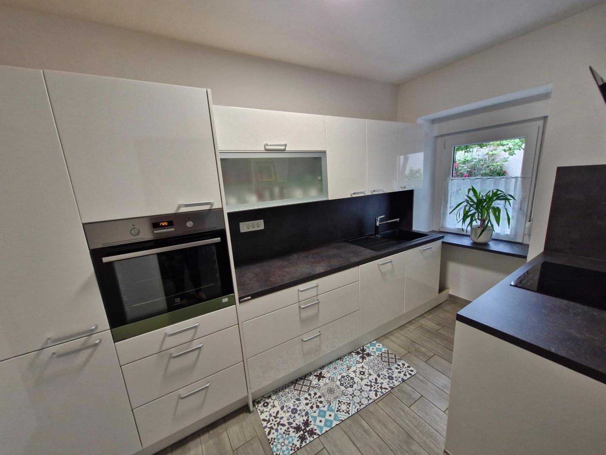 Apartma Jezevi Sezana ภายนอก รูปภาพ