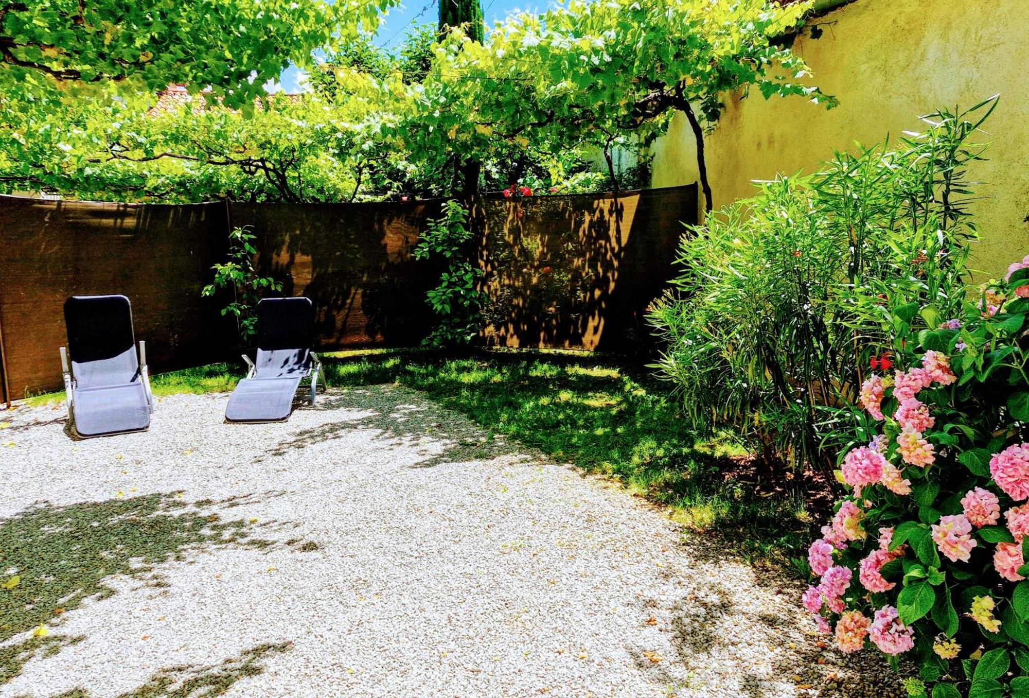 Apartma Jezevi Sezana ภายนอก รูปภาพ